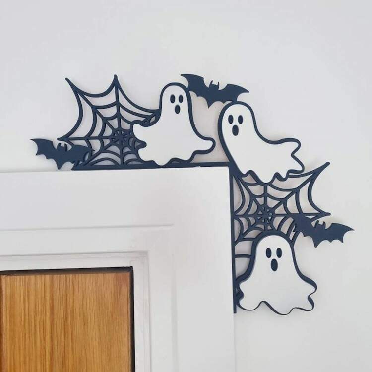 Placa Decorativa Fantasmas com Teias de Aranha