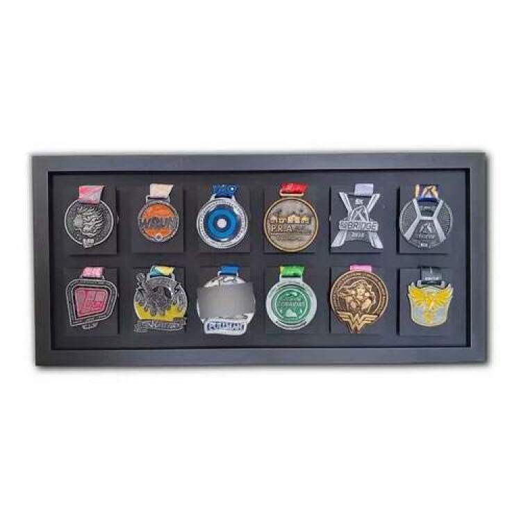 Quadro de medalhas para 12 medalhas