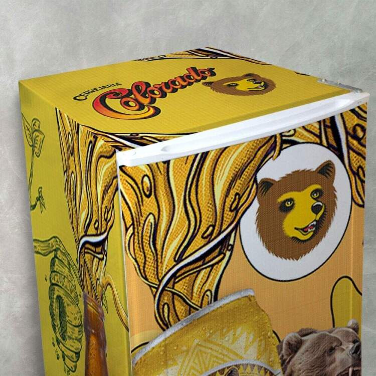 Envelopamento de Geladeira Cerveja Colorado Amarela