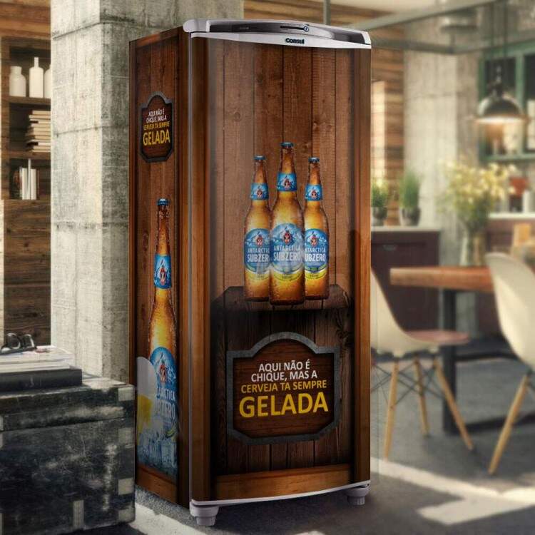 Envelopamento de Geladeira Cerveja Sempre Gelada