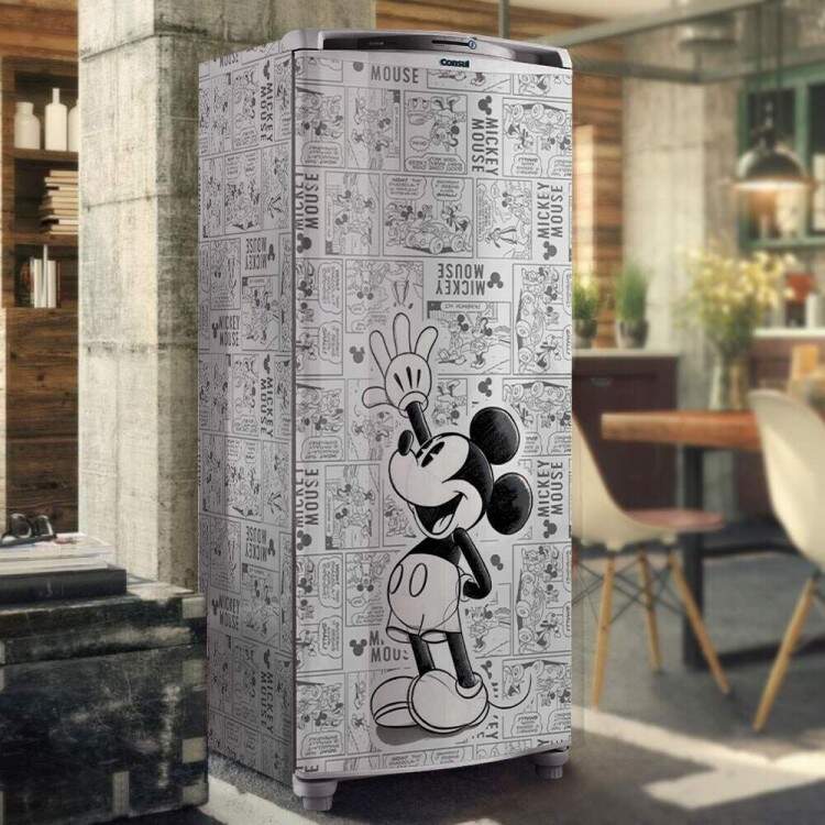 Envelopamento de Geladeira Quadrinhos do Mickey