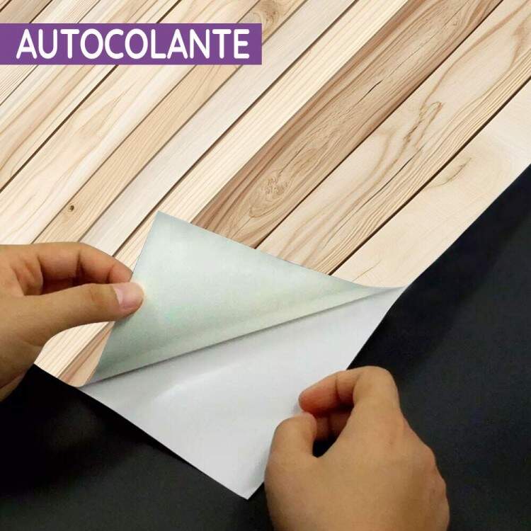 Papel de Parede Madeira Ripada Realista com Tons de Marrom