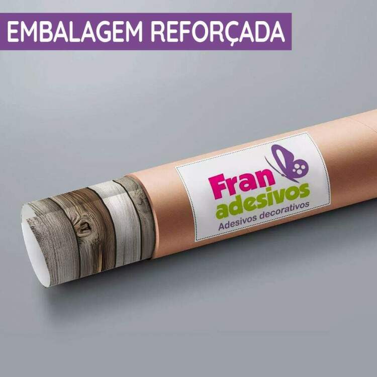 Papel de Parede Madeira Ripada com Tons de Marrom