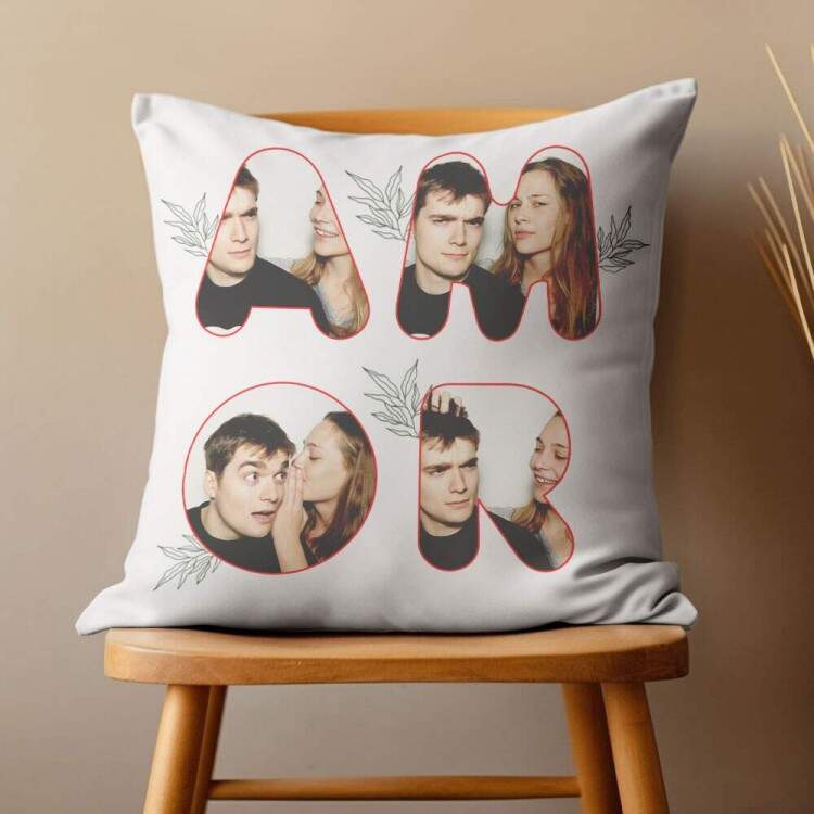 Almofada Personalizada com Fotos de Amor
