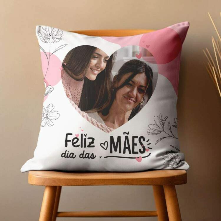 Almofada Personalizada com Fotos Corao Feliz Dia das Mes