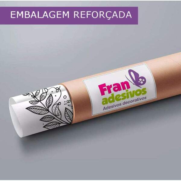 Adesivo de Parede Coruja Mandala Detalhada em Preto e Branco