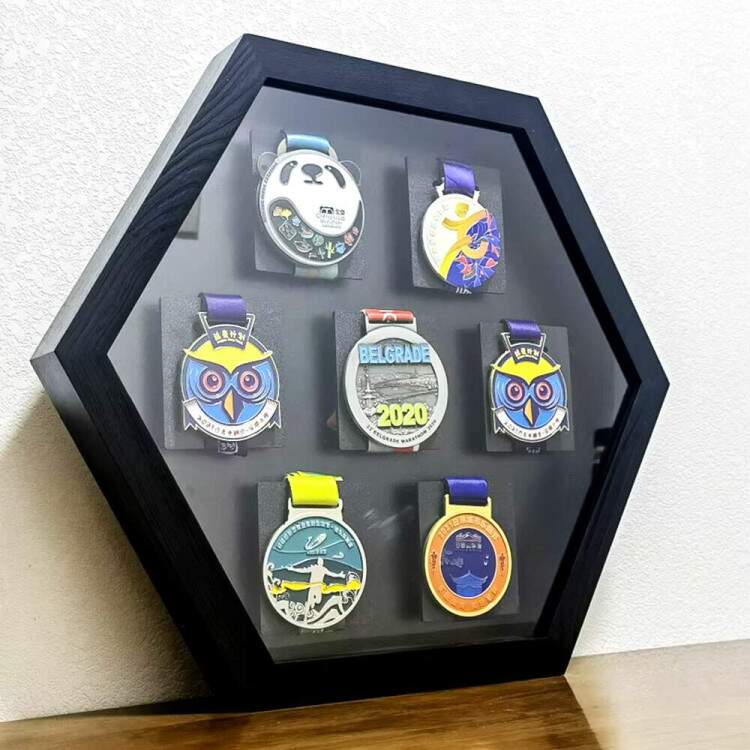 Quadro de Medalhas Exagono para 7 Medalhas 47x40x3cm