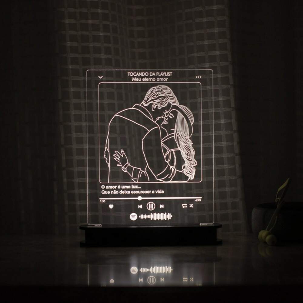 Luminaria com desenho personalizado e msica Spotify