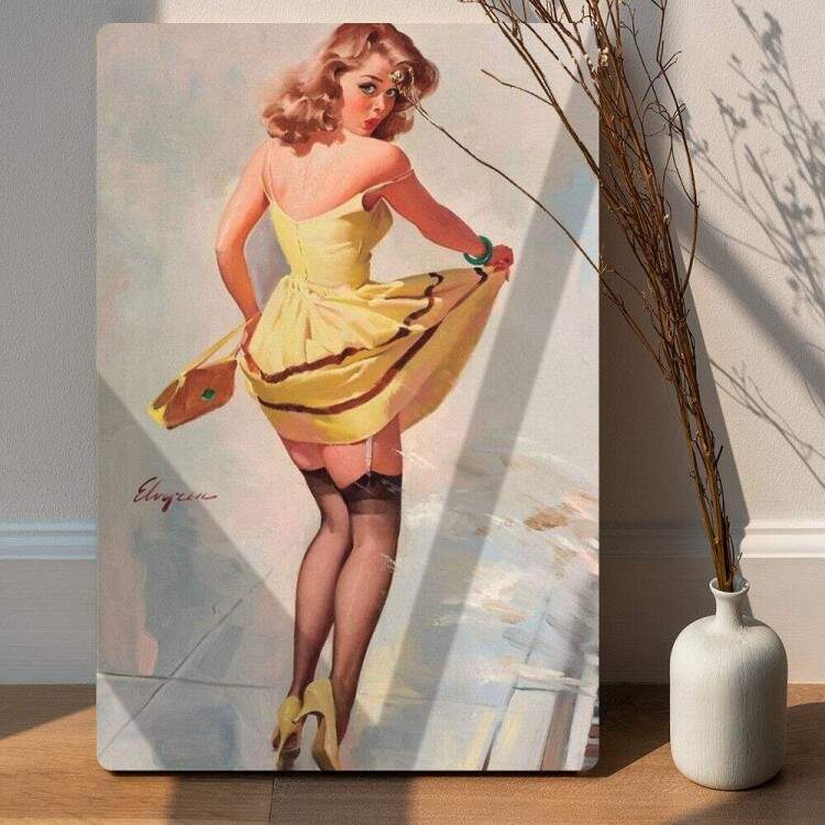 Placa Decorativa Pin-up Vestido Amarelo