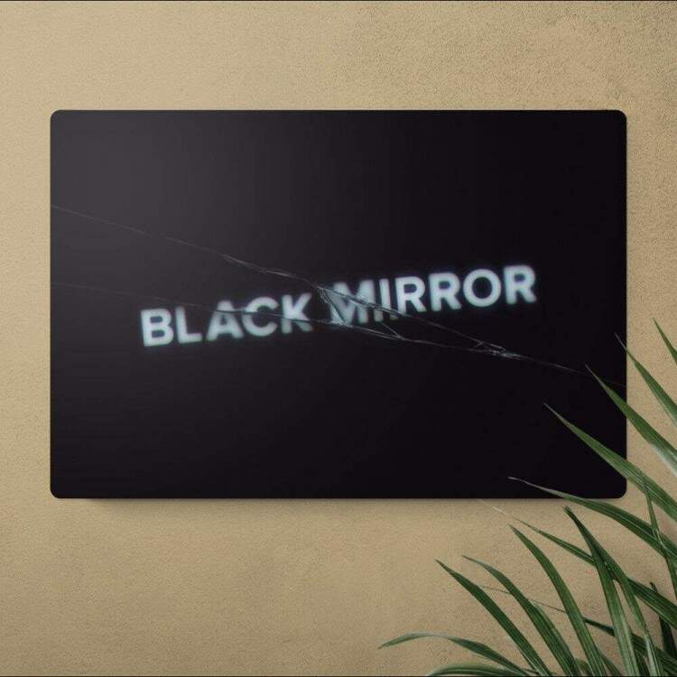 Placa Decorativa Black Mirror 2