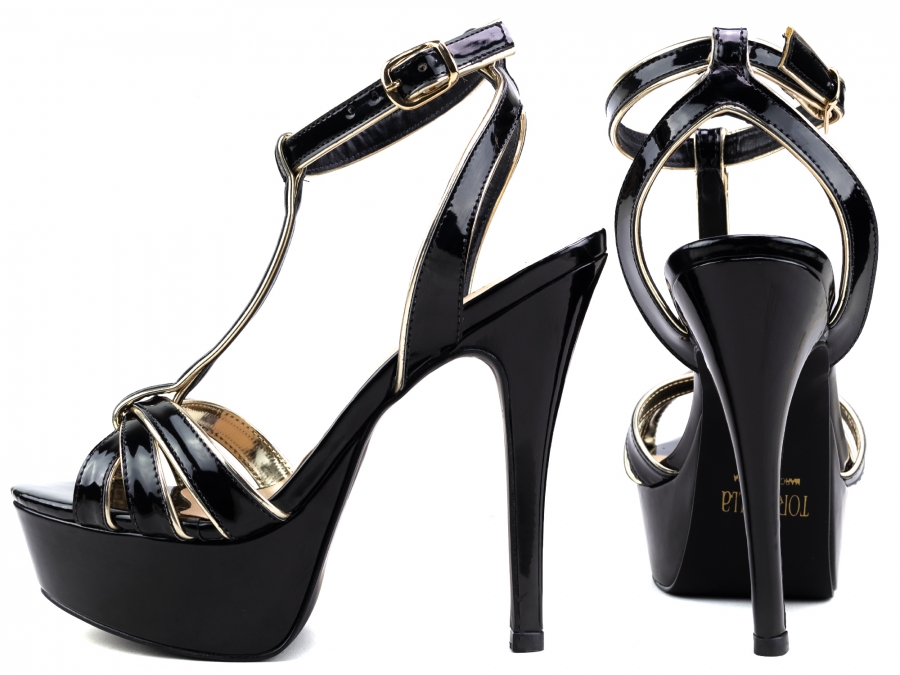 sandalia meia pata verniz