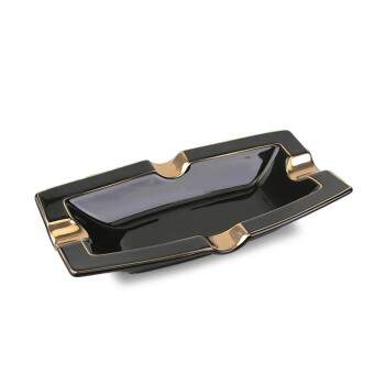 Cinzeiro para Charuto Preto Resina para 4 AP 1808-2