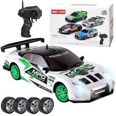 Carrinho de Drift 4x4 Recarreg�vel 1:24 com Rodas Reserva