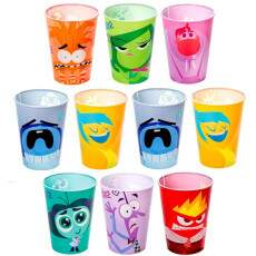 10 Copos Divertida Mente Infantil para Base de Ovo e P�scoa Caseiro e Kit de Chocolates