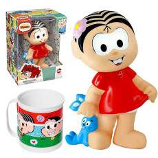 Kit 2 em 1 Boneca da M�nica de Vinil 18cm e Caneca Divertida