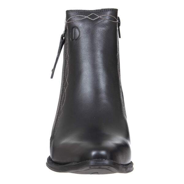 Bota Feminina Preta com Bico Fino Cow Way 32584