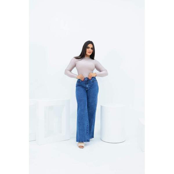 Cala Wide Leg Jeans com Elastano - Estilo e Conforto na Medida Certa