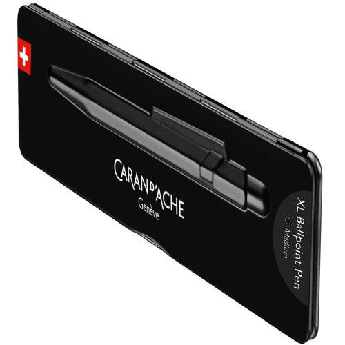 Caran dAche - Caneta Esfero Caran dAche 849 Black Code XL