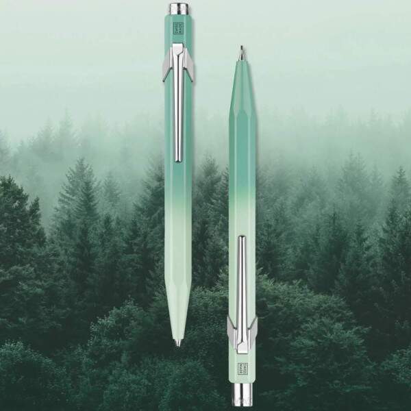 Caran dAche - Kit Caneta + Lapiseira Caran dAche Misty Forest