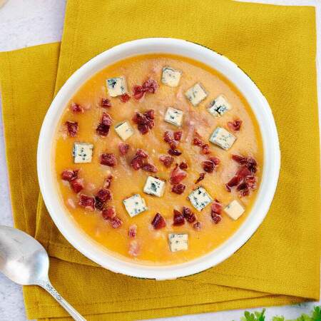Caldo de Abobora com Gorgonzola e Bacon