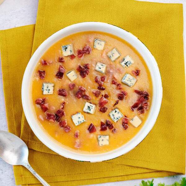 Caldo de Abobora com Gorgonzola e Bacon