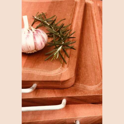 KIT CHURRASCO COM TBUA 49CM X 30 CM, GARFO E FACA